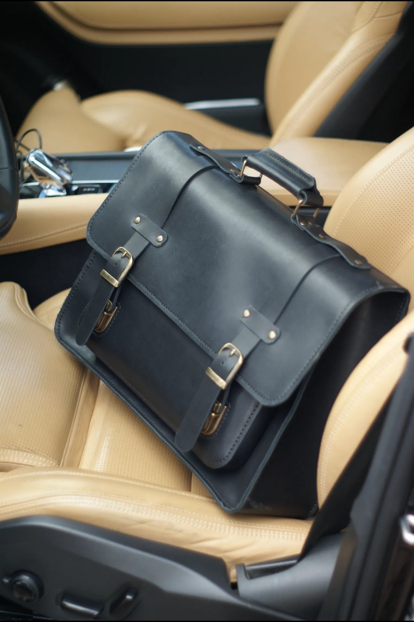 Briefcase "Oldworker" - Siyah