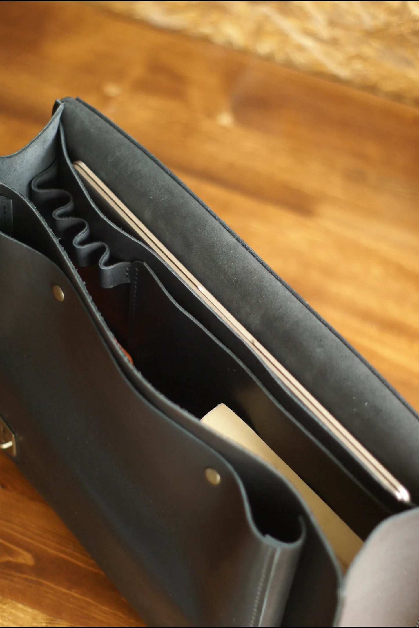 Briefcase "Oldworker" - Siyah